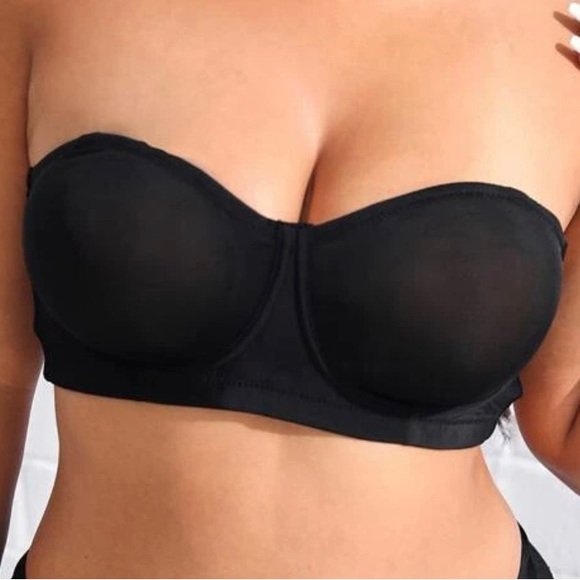 SHEIN Other - Shein Plus Solid Underwire Tube Bra With 1pair Transparent Shoulder Strap.